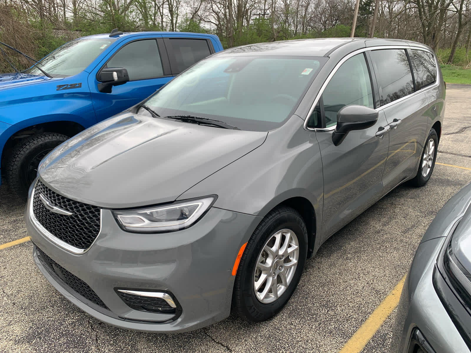 2023 Chrysler Pacifica Touring L
