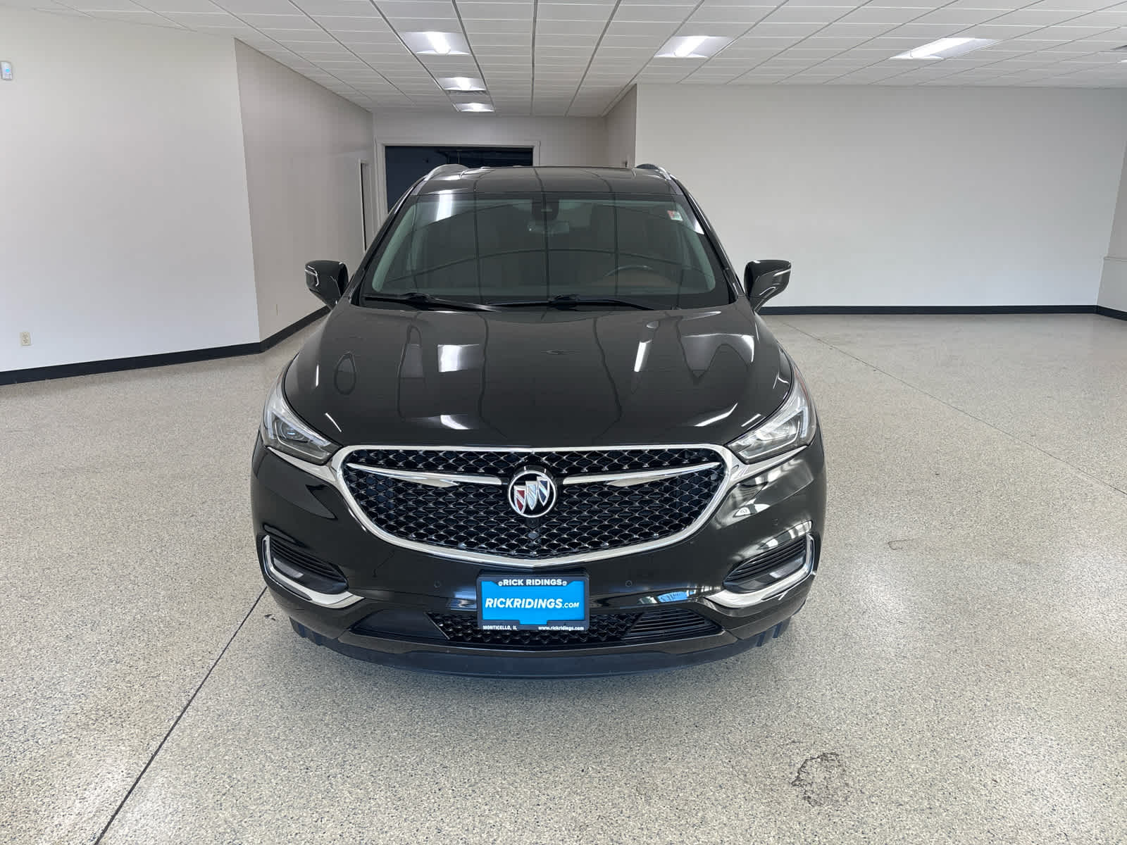 2018 Buick Enclave Avenir photo 2