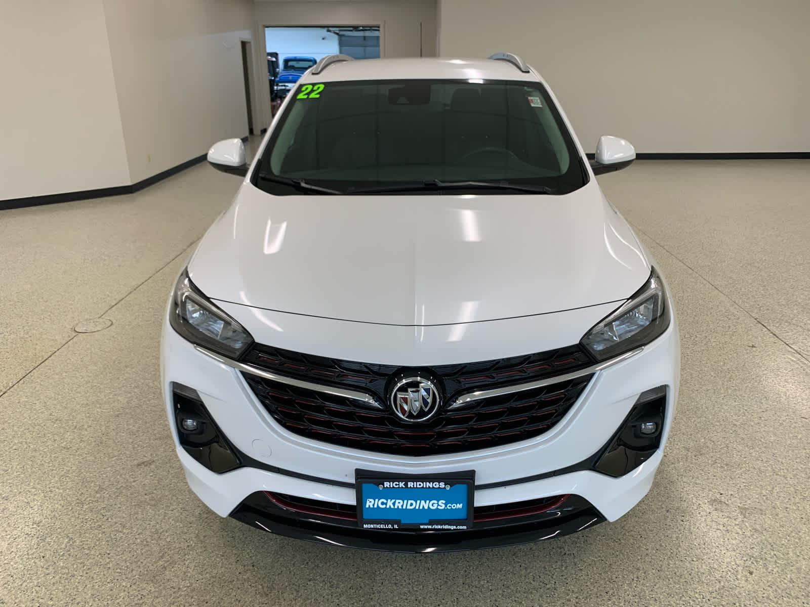 Used 2022 Buick Encore GX Preferred with VIN KL4MMBS2XNB092580 for sale in Monticello, IL