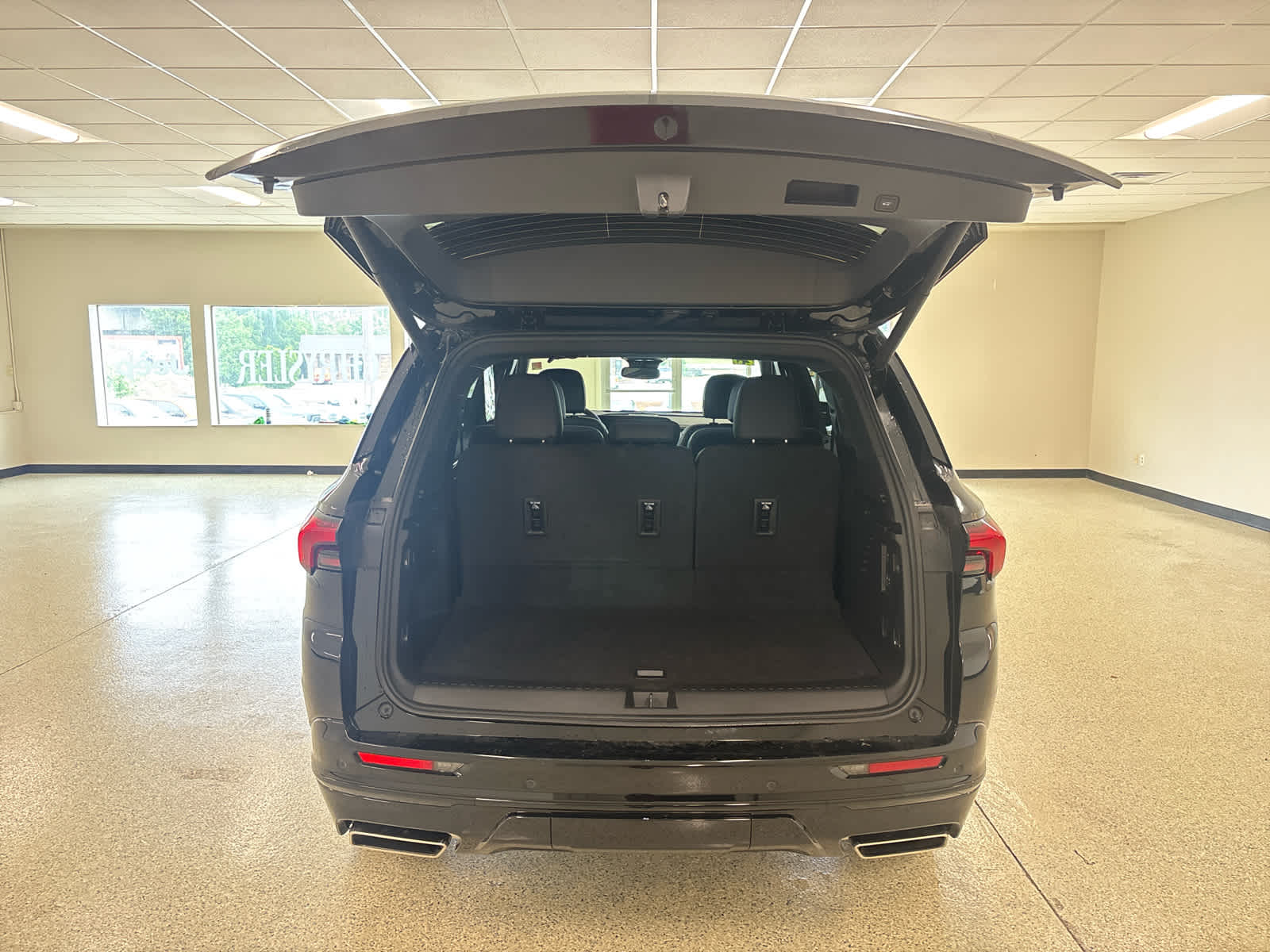 2025 Buick Enclave Sport Touring - Photo 17