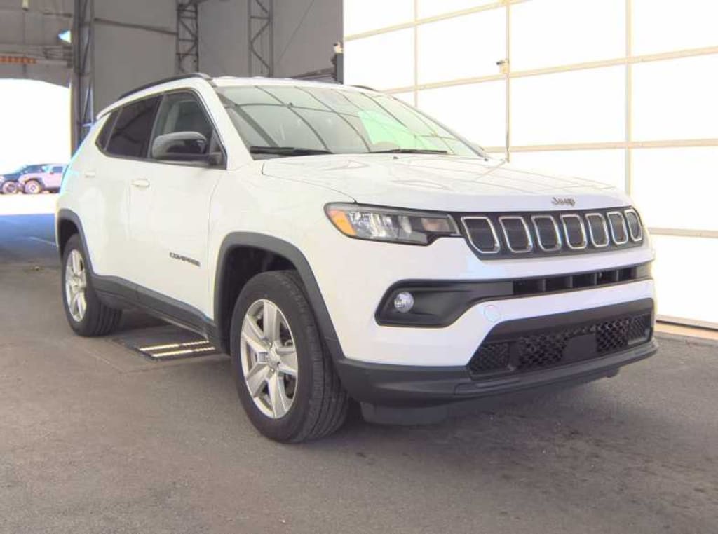 Used 2022 Jeep Compass Latitude SUV
