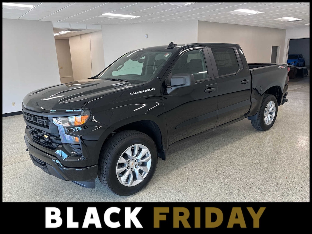 New 2025 Chevrolet Silverado 1500 Custom Truck