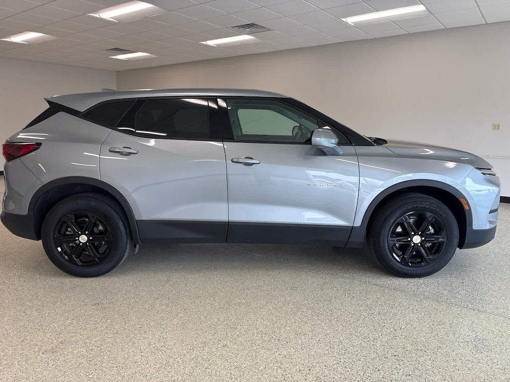 Used 2025 Chevrolet Blazer 2LT SUV