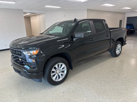 2025 Chevrolet Silverado 1500 Custom Truck