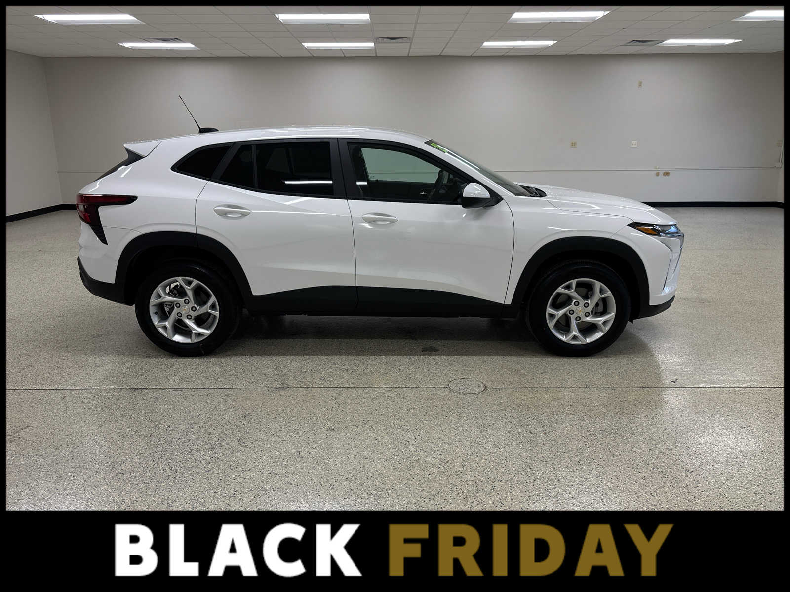 2026 Chevrolet Trax LS photo 4