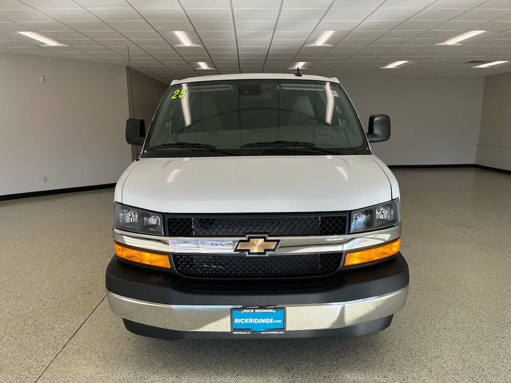 New 2025 Chevrolet Express Cargo 2500 WT Van