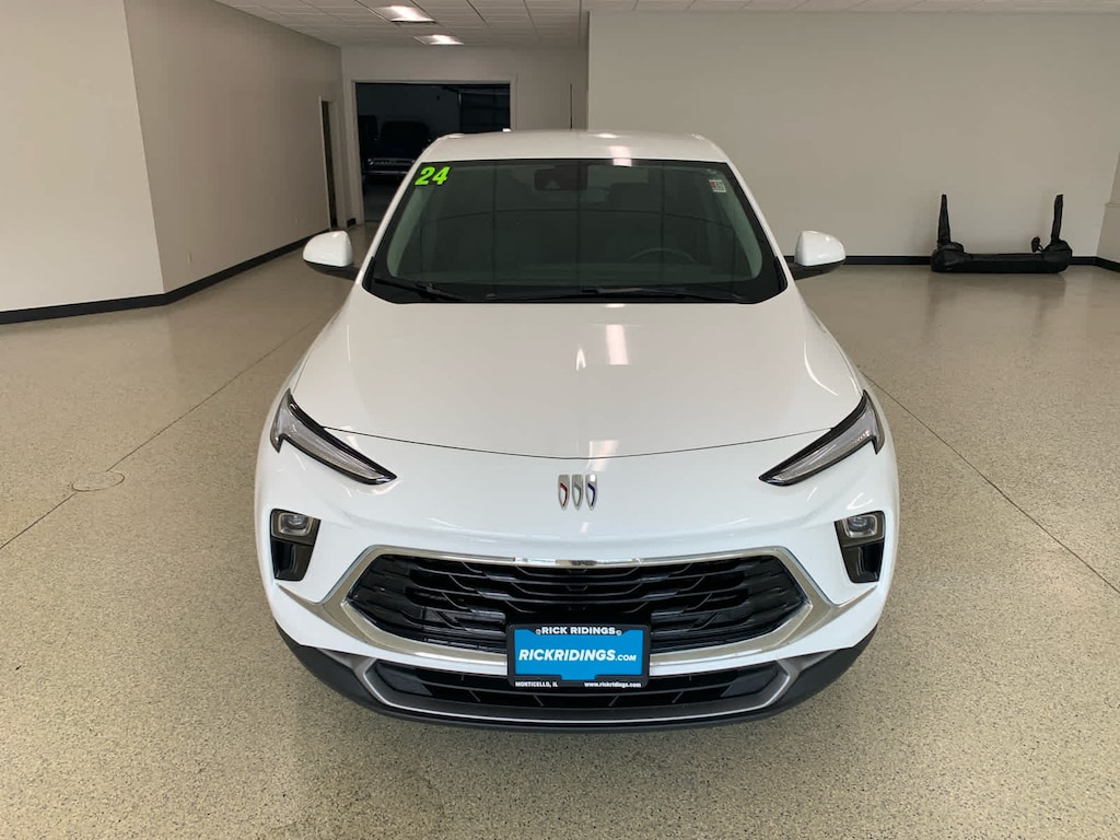 Used 2024 Buick Encore GX Preferred SUV