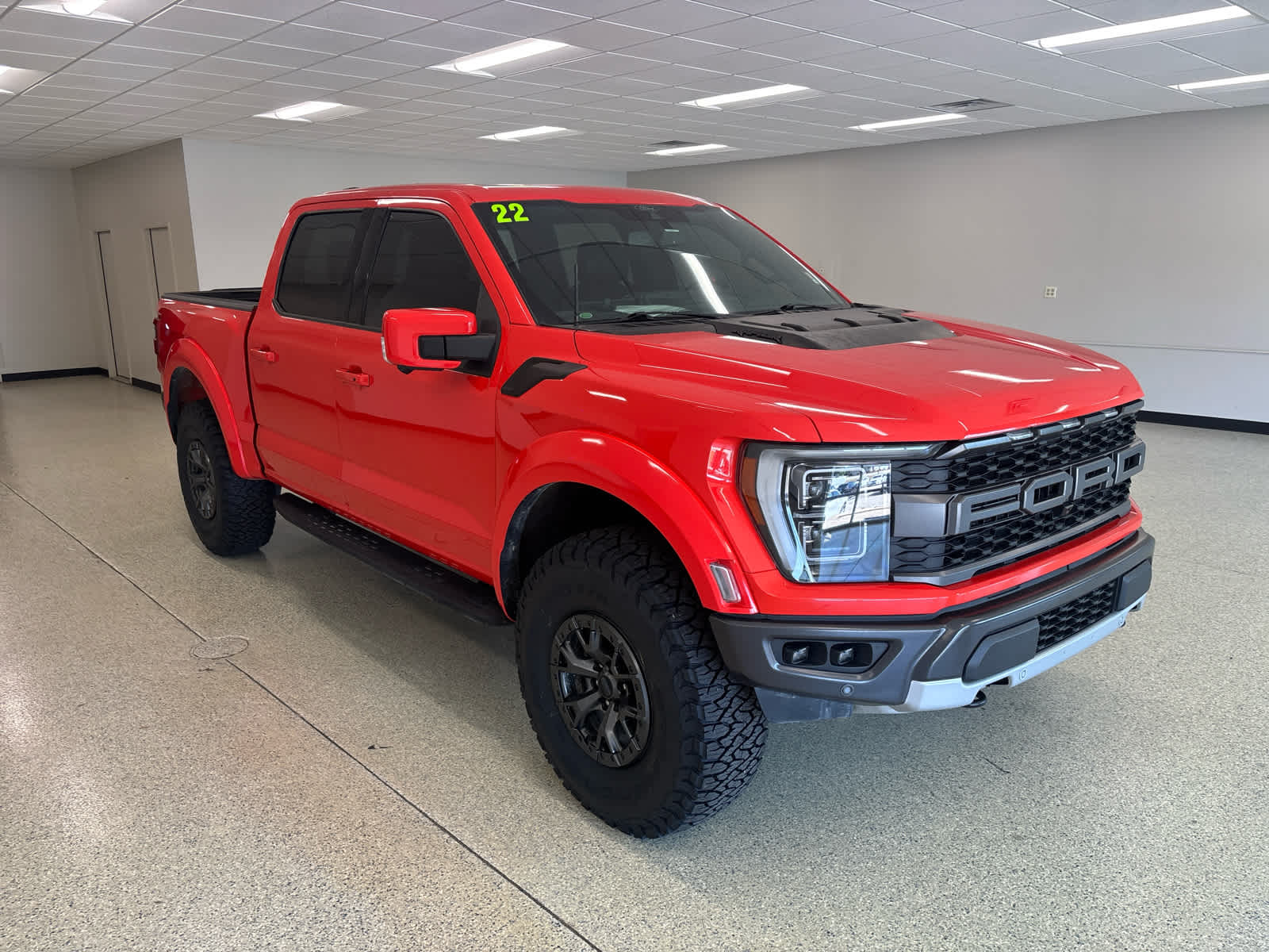 2022 Ford F-150 Raptor photo 3