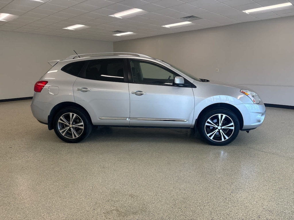 Used 2012 Nissan Rogue SL SUV