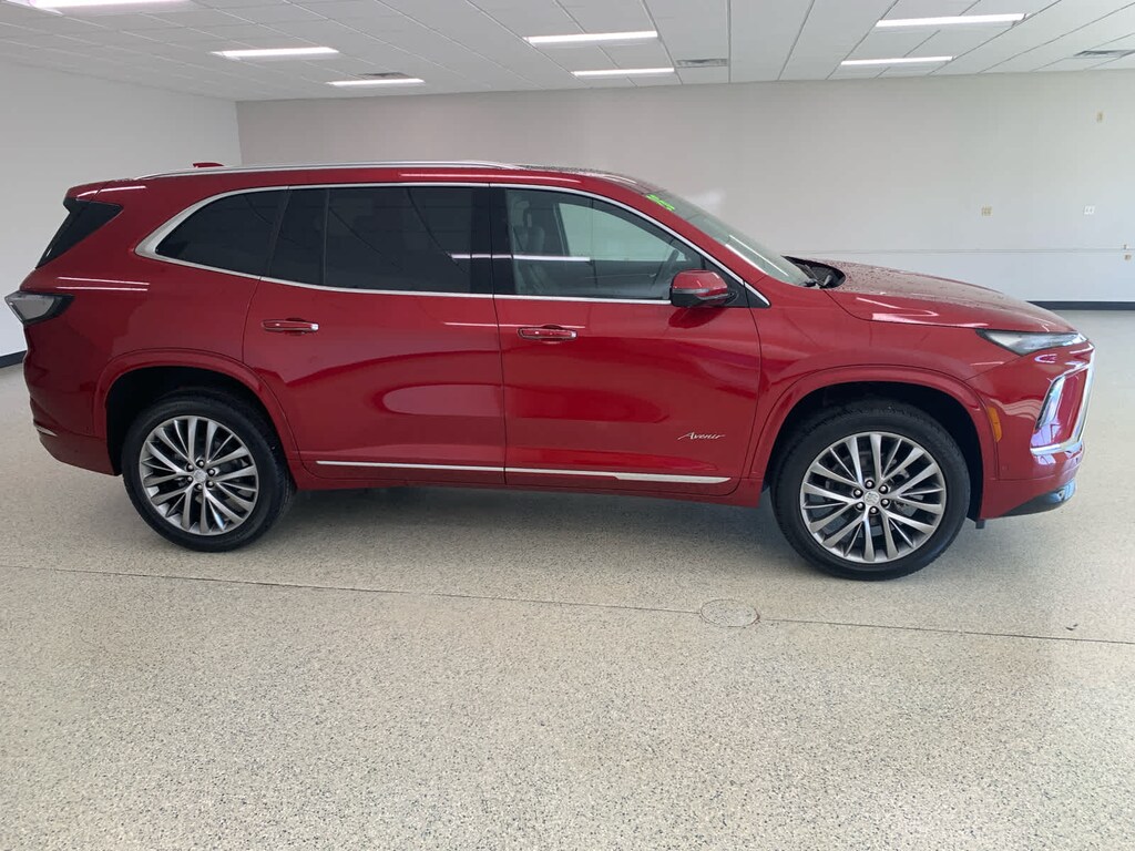 New 2026 Buick Enclave Avenir SUV