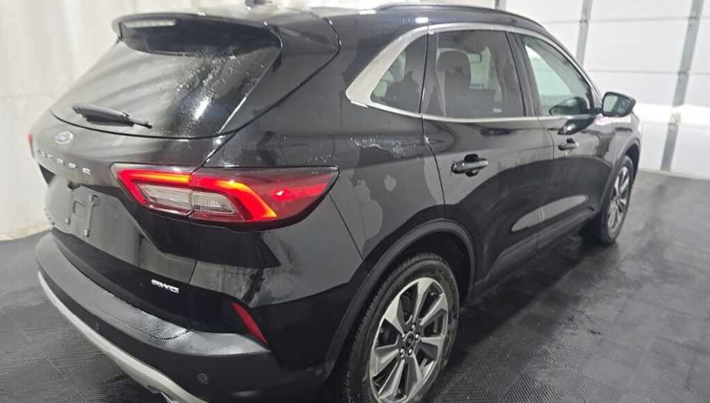 Used 2025 Ford Escape Platinum SUV