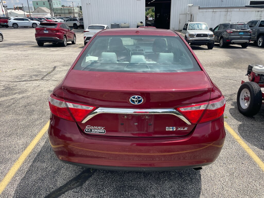 Used 2017 Toyota Camry Hybrid LE Sedan