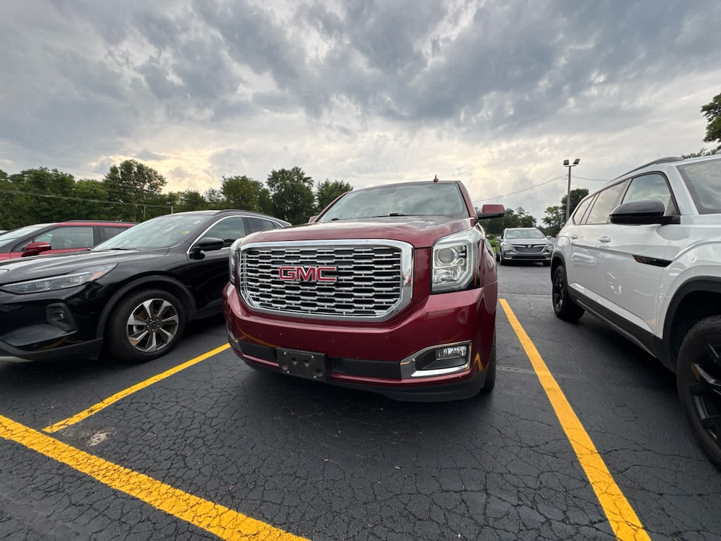 Used 2020 GMC Yukon XL Denali SUV