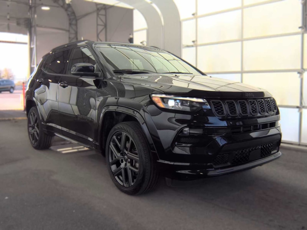 Used 2025 Jeep Compass Limited SUV