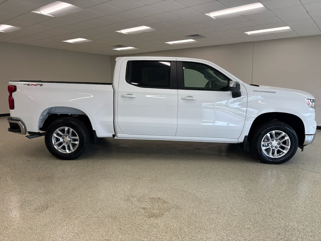New 2026 Chevrolet Silverado 1500 LT Truck