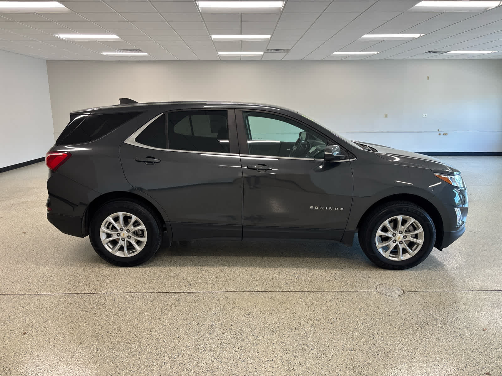 2021 Chevrolet Equinox LT photo 4