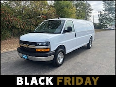 2025 Chevrolet Express Cargo 3500 WT Van