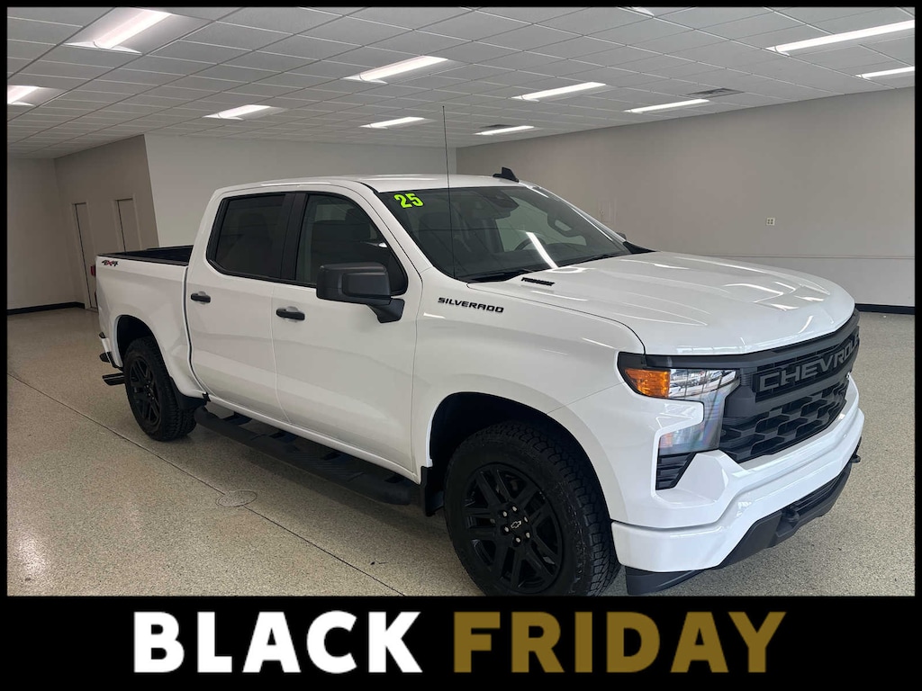 New 2025 Chevrolet Silverado 1500 Custom Truck