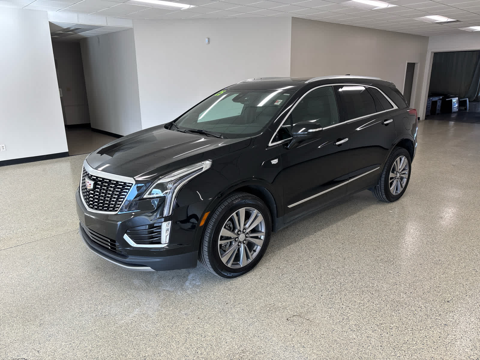 2025 Cadillac XT5 Premium Luxury's photo