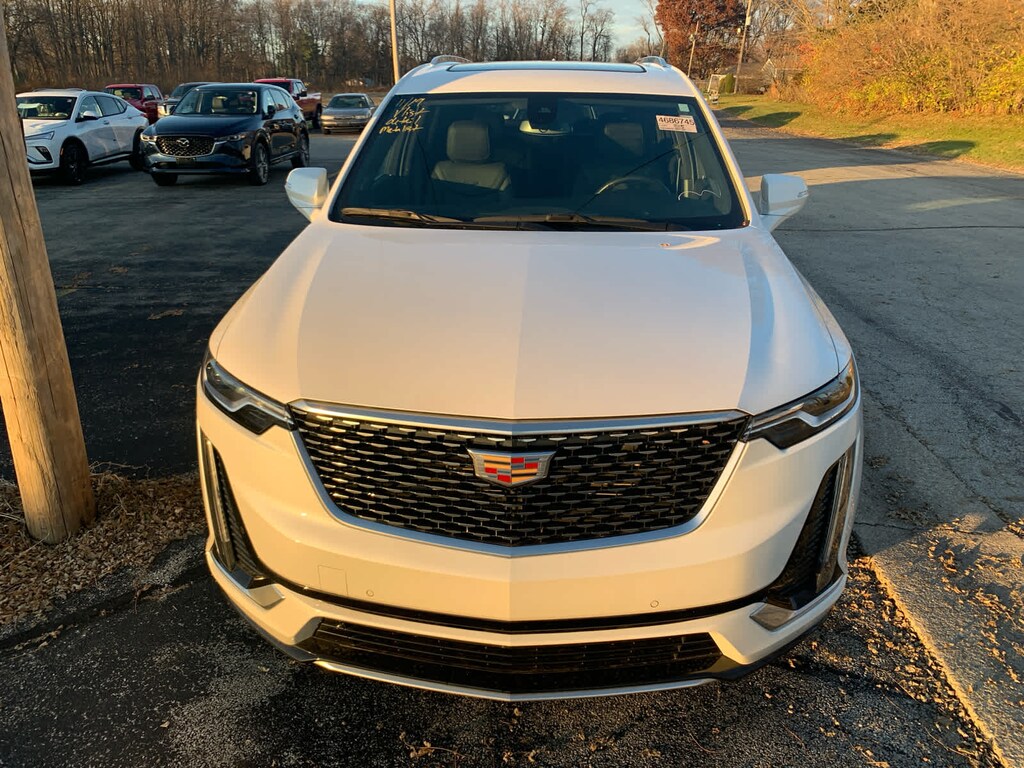 Used 2024 CADILLAC XT6 Premium Luxury SUV
