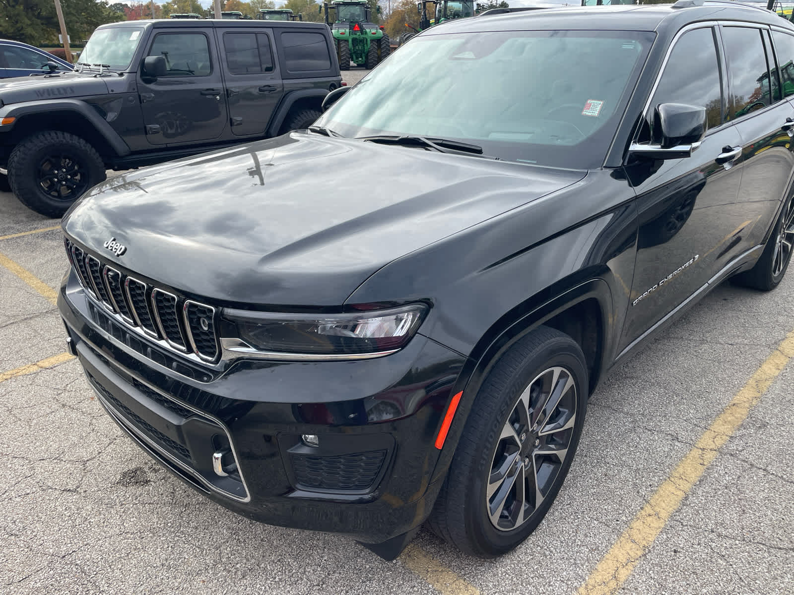 2021 Jeep Grand Cherokee L Overland's photo