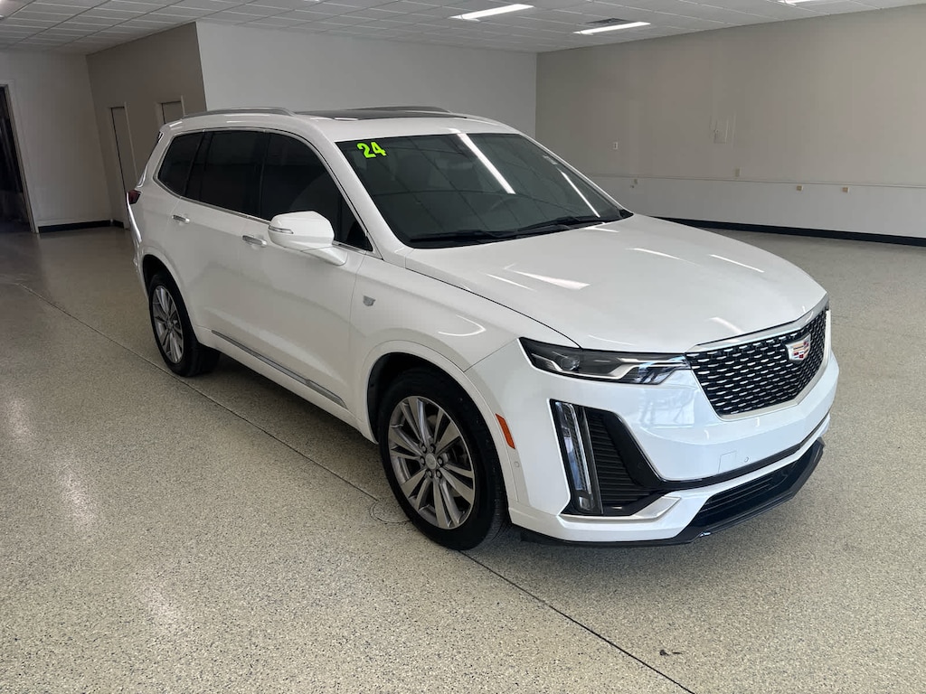 Used 2024 CADILLAC XT6 Premium Luxury SUV
