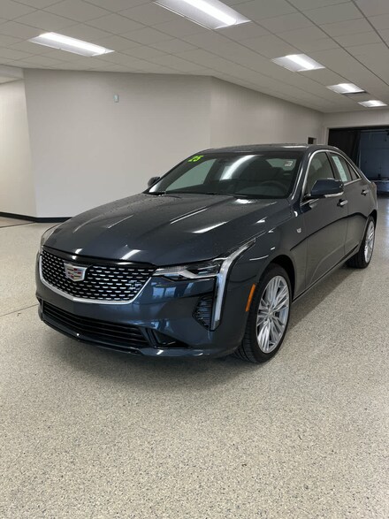 2025 CADILLAC CT4 Premium Luxury Sedan