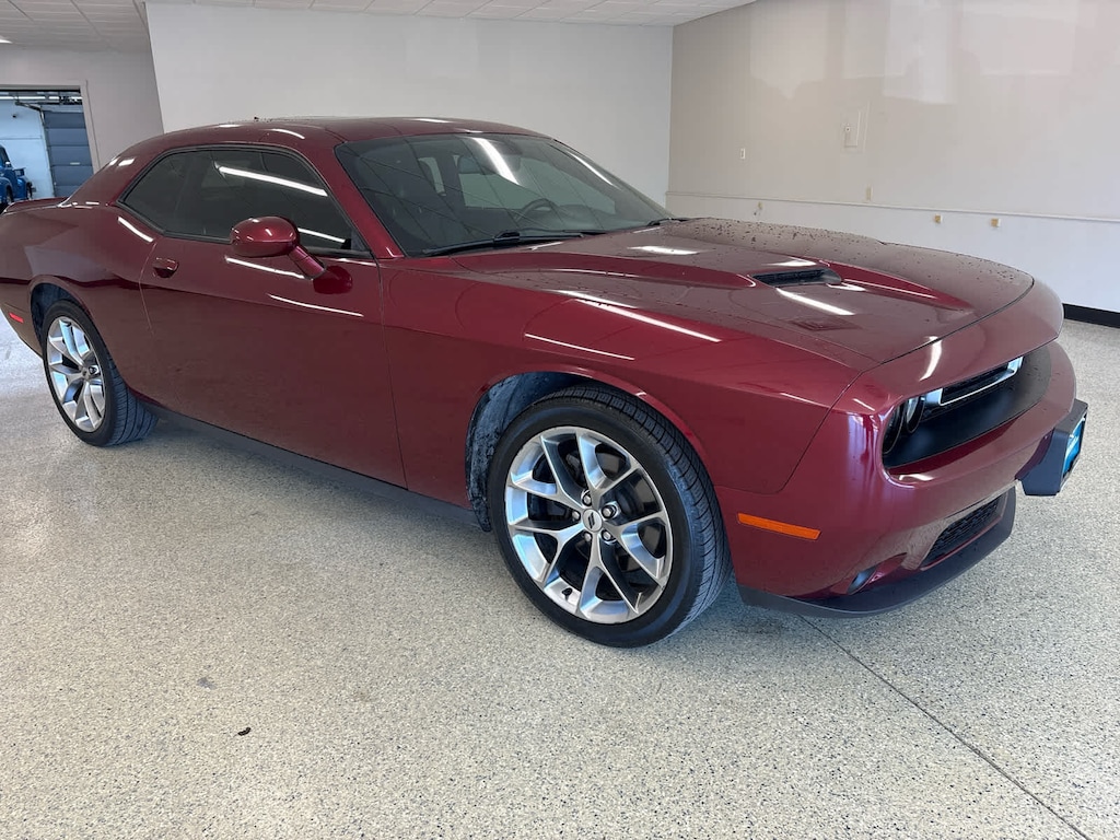 Used 2020 Dodge Challenger SXT Coupe