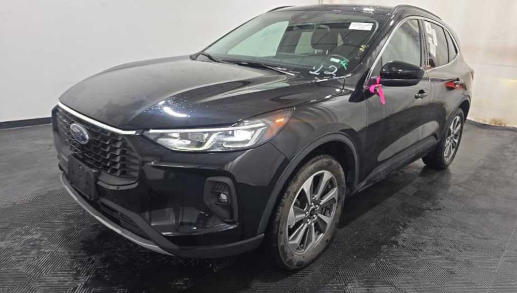 Used 2025 Ford Escape Platinum SUV