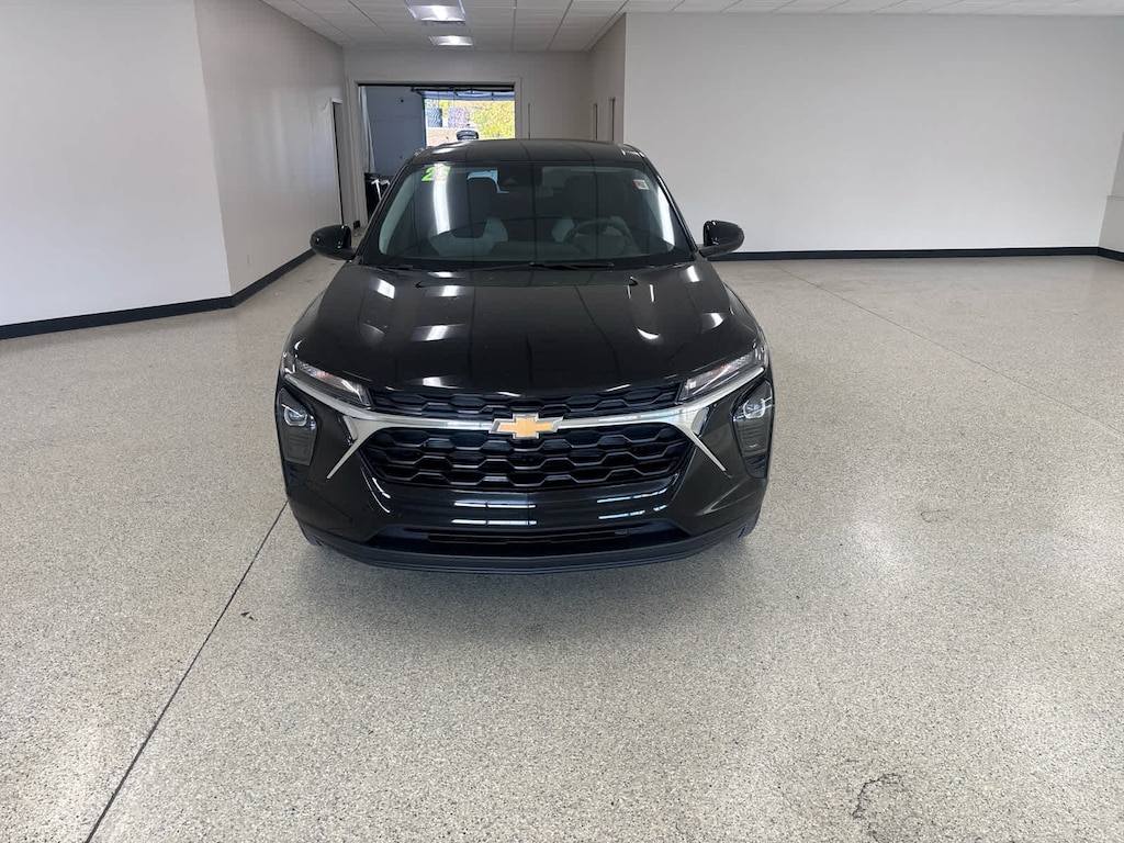 New 2026 Chevrolet Trax LS SUV