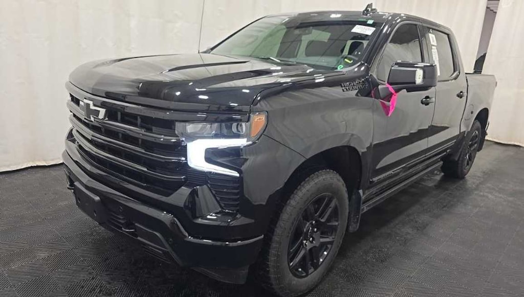 Used 2025 Chevrolet Silverado 1500 High Country Truck Crew Cab