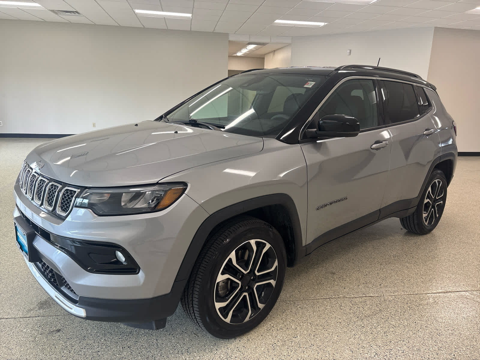 2023 Jeep Compass Limited 4X4's photo