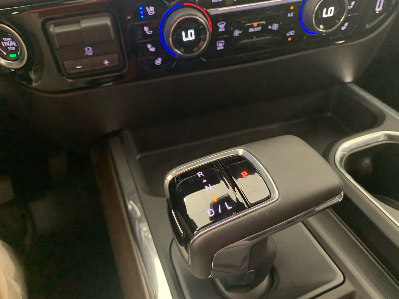 2025 Chevrolet Silverado 1500 High Country - Photo 35