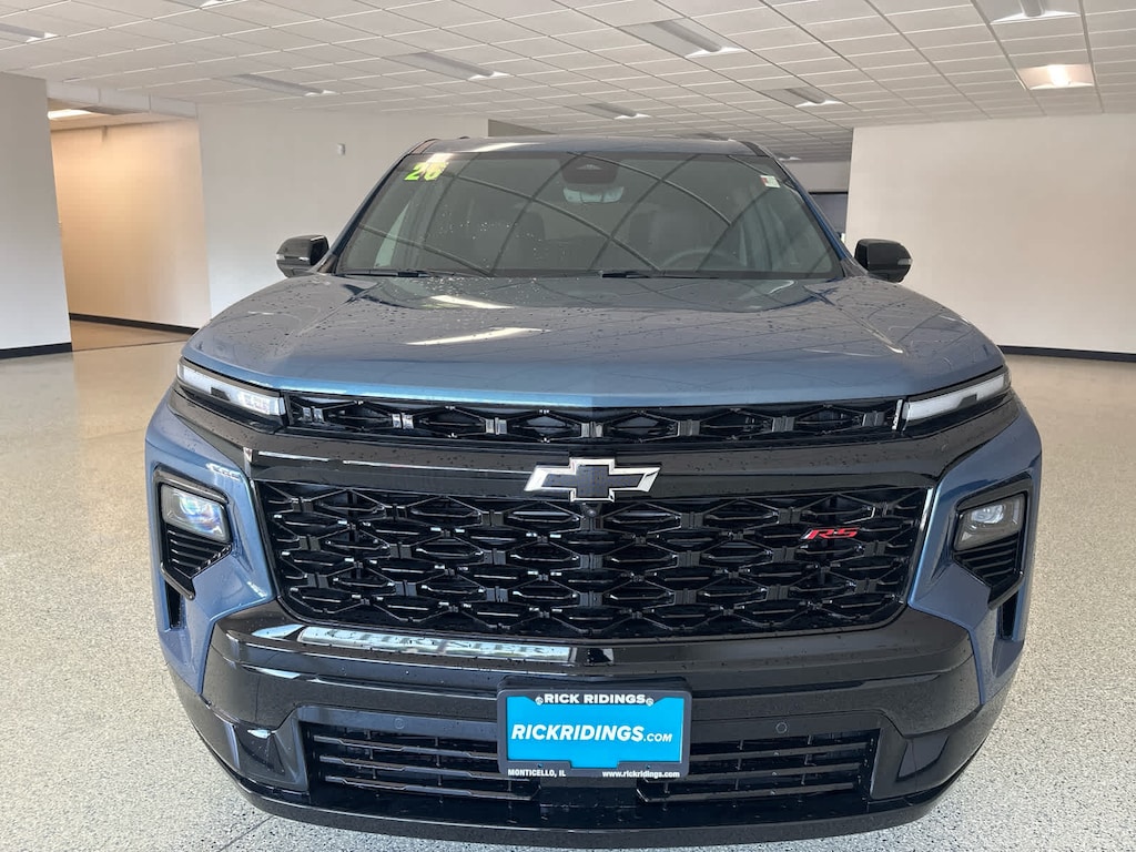 Used 2026 Chevrolet Traverse RS SUV