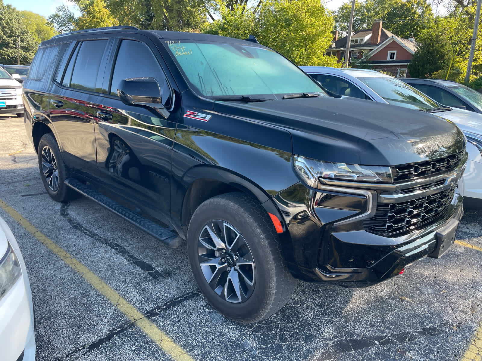 2021 Chevrolet Tahoe Z71 photo 3