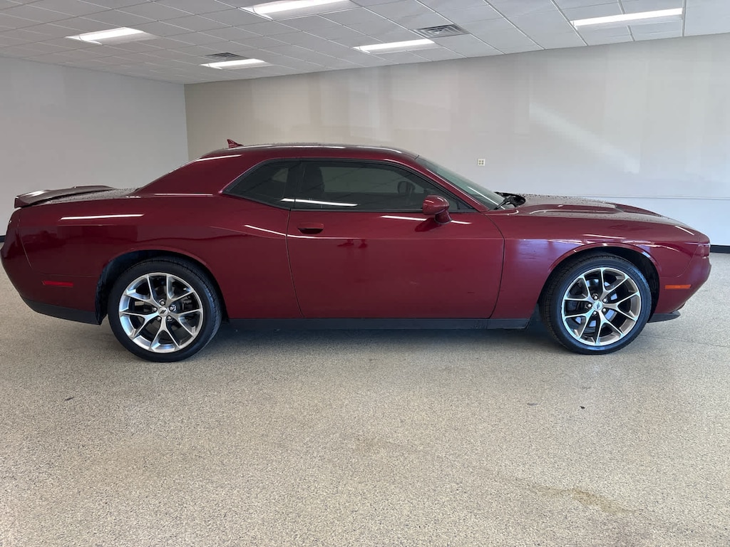 Used 2020 Dodge Challenger SXT Coupe