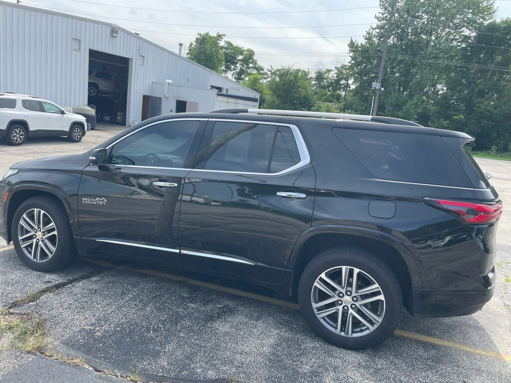 Used 2022 Chevrolet Traverse High Country SUV