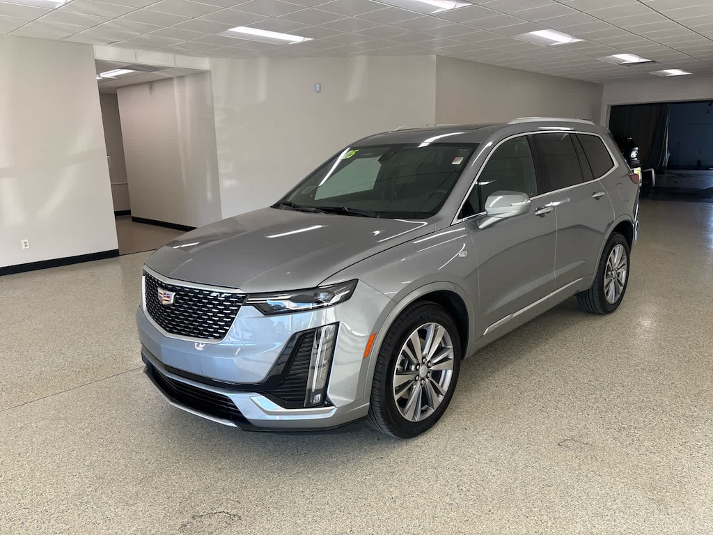 Used 2025 CADILLAC XT6 Premium Luxury SUV