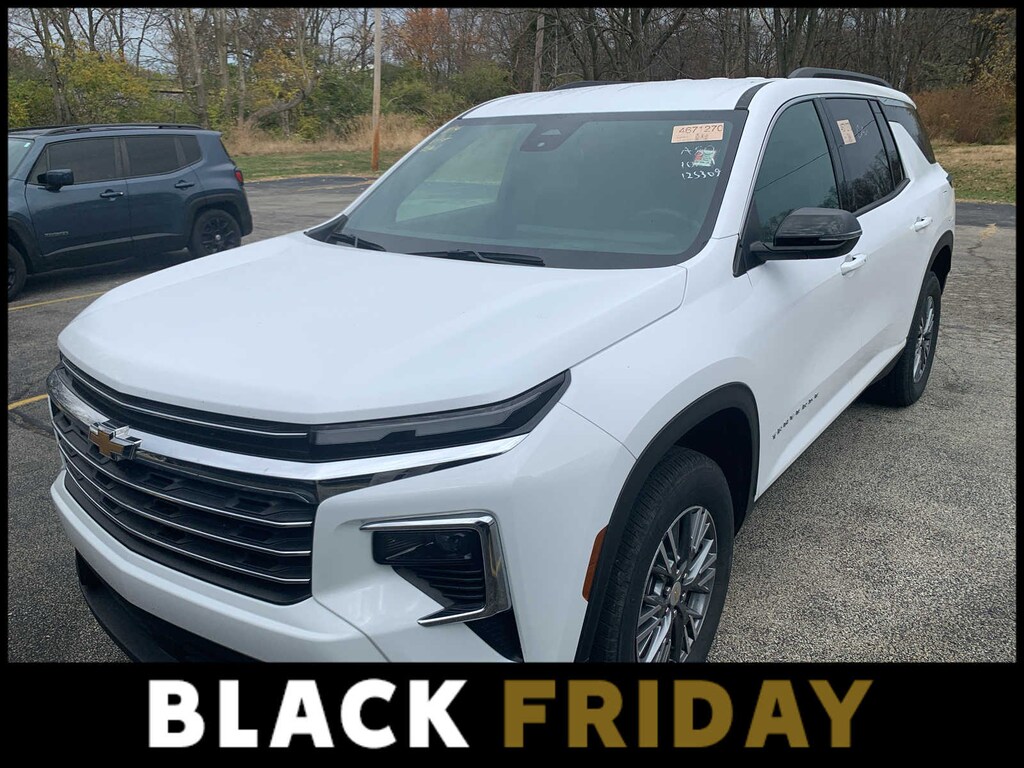Used 2025 Chevrolet Traverse LT SUV