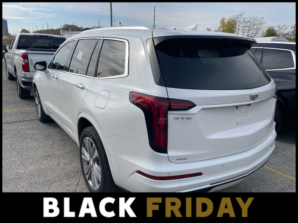 Used 2024 CADILLAC XT6 Premium Luxury SUV