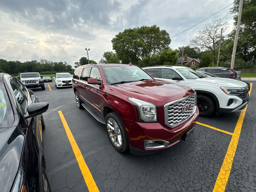 Used 2020 GMC Yukon XL Denali SUV