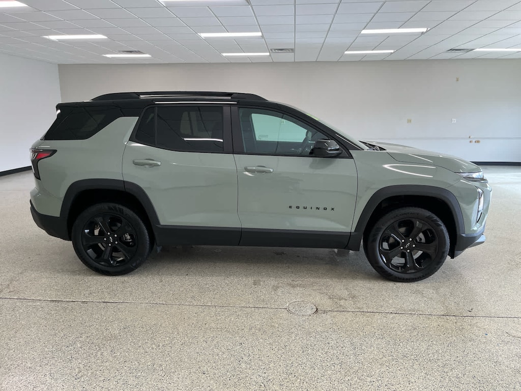 New 2026 Chevrolet Equinox LT SUV