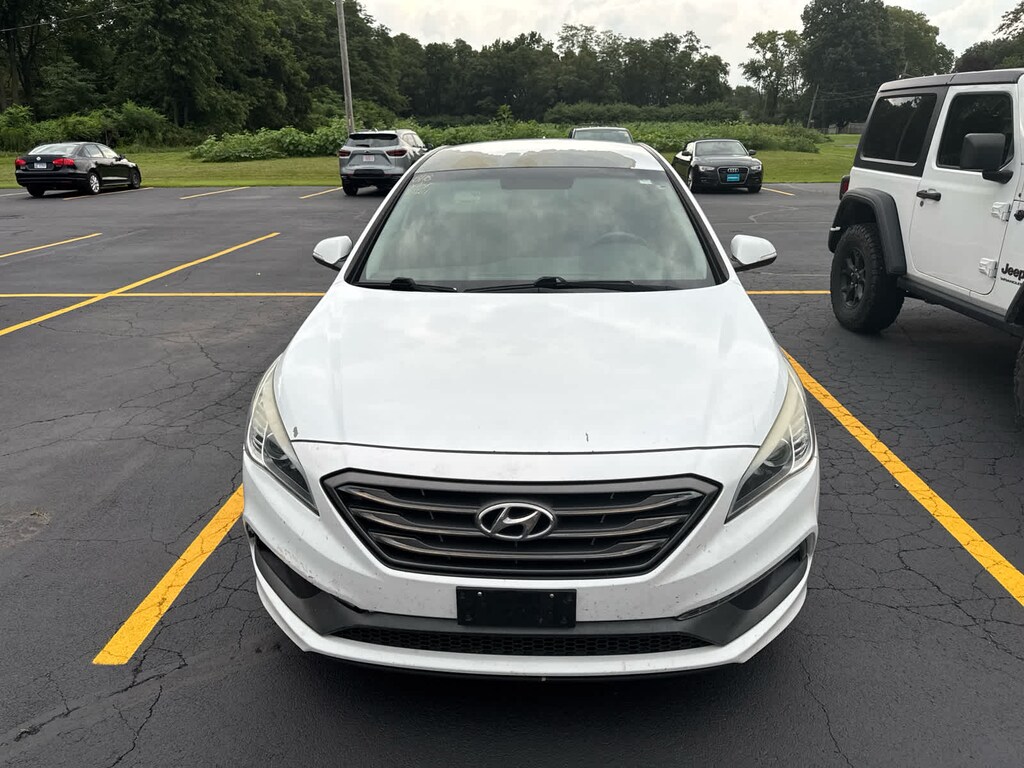 Used 2016 Hyundai Sonata 2.4L Sport Sedan