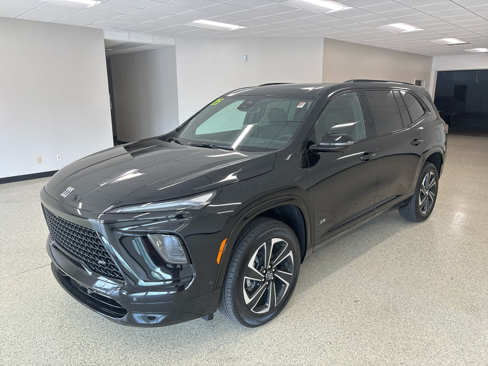 2025 Buick Enclave Sport Touring's photo