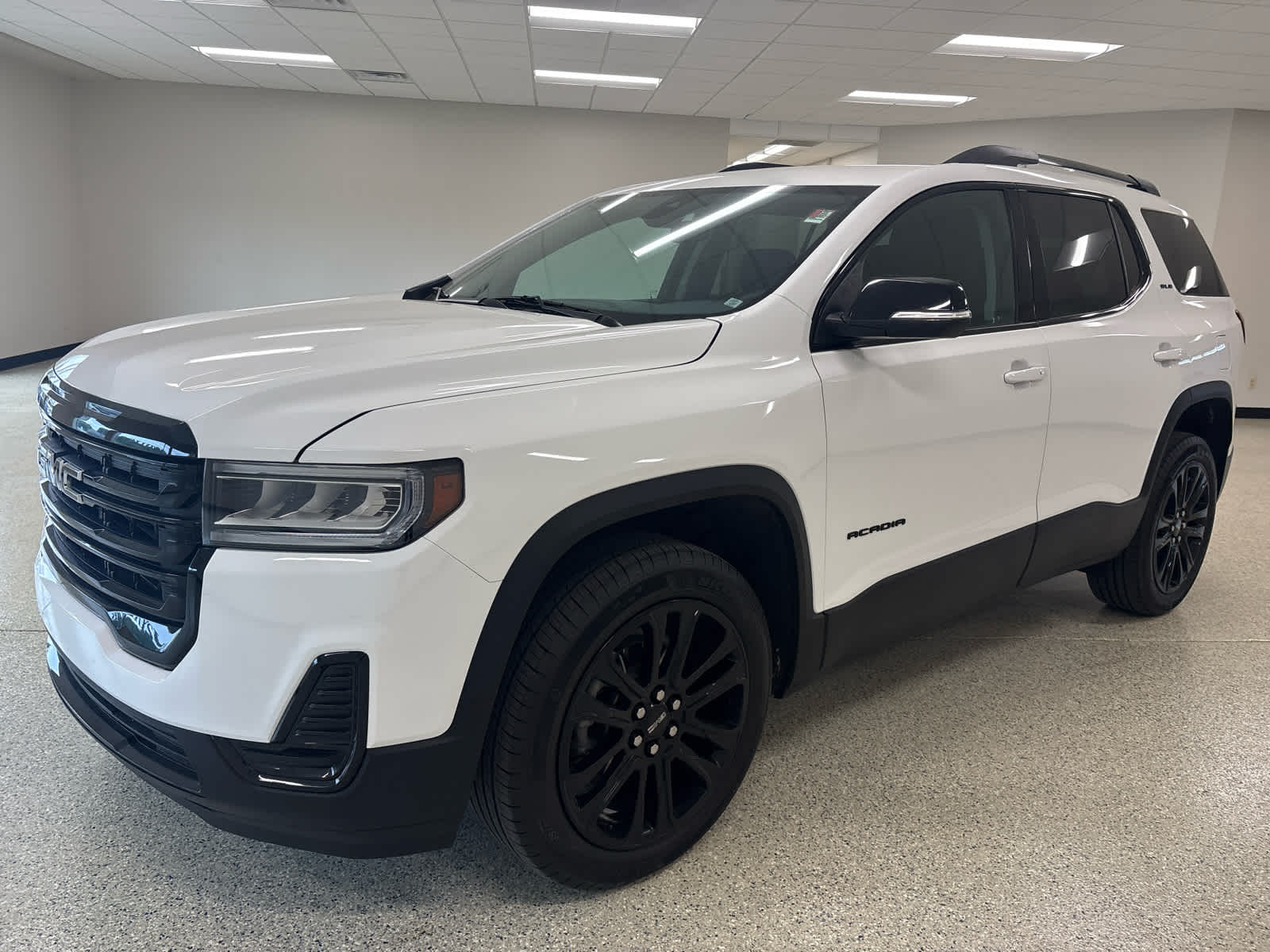 2023 GMC Acadia SLE AWD's photo