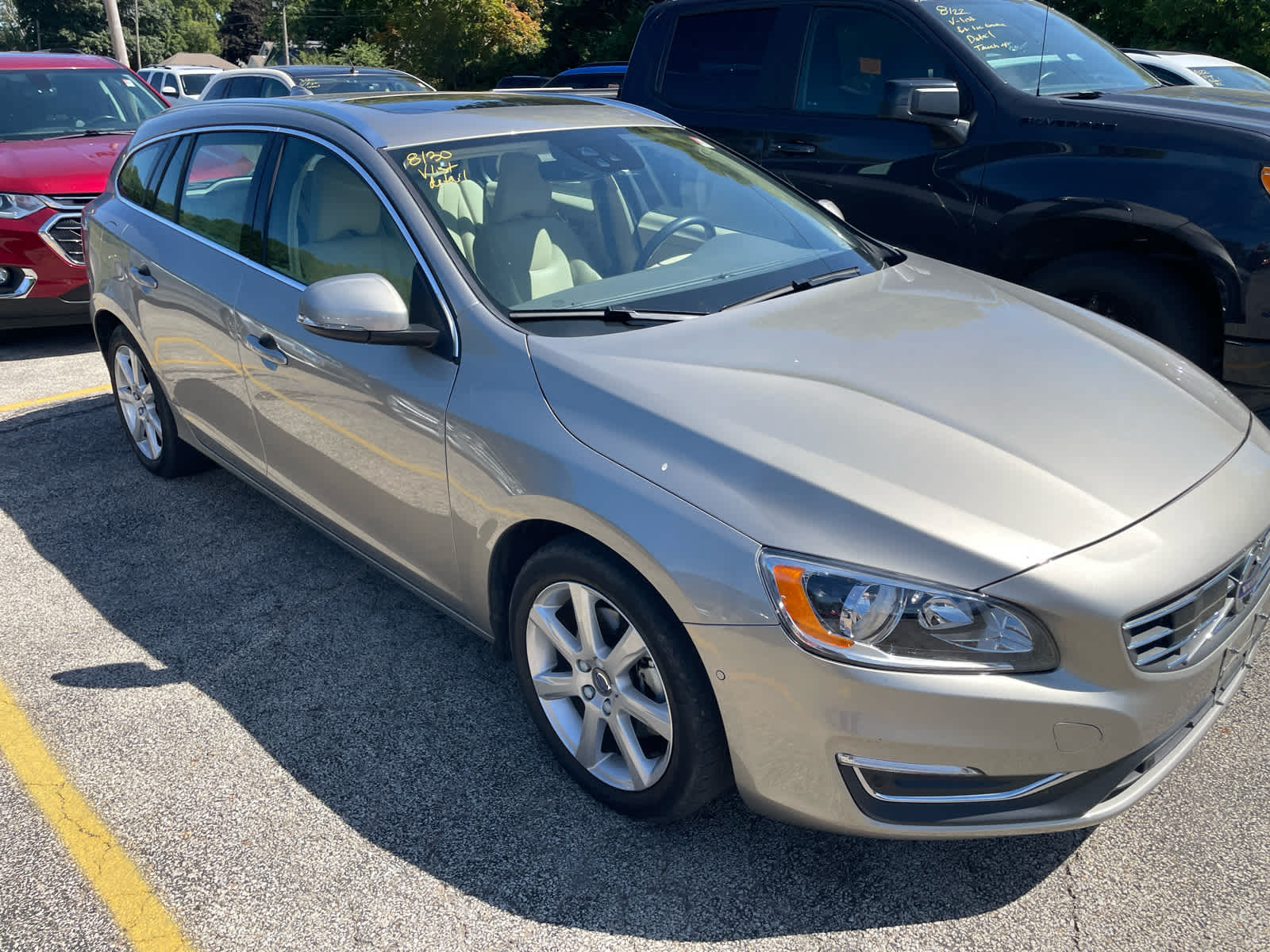 2016 Volvo V60 T5 Drive-E Premier photo 2