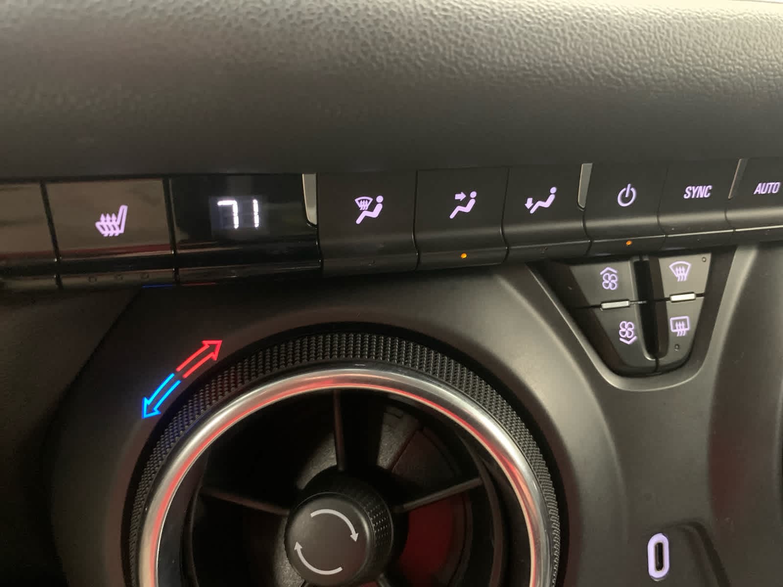 2024 Chevrolet Blazer 3LT - Photo 30