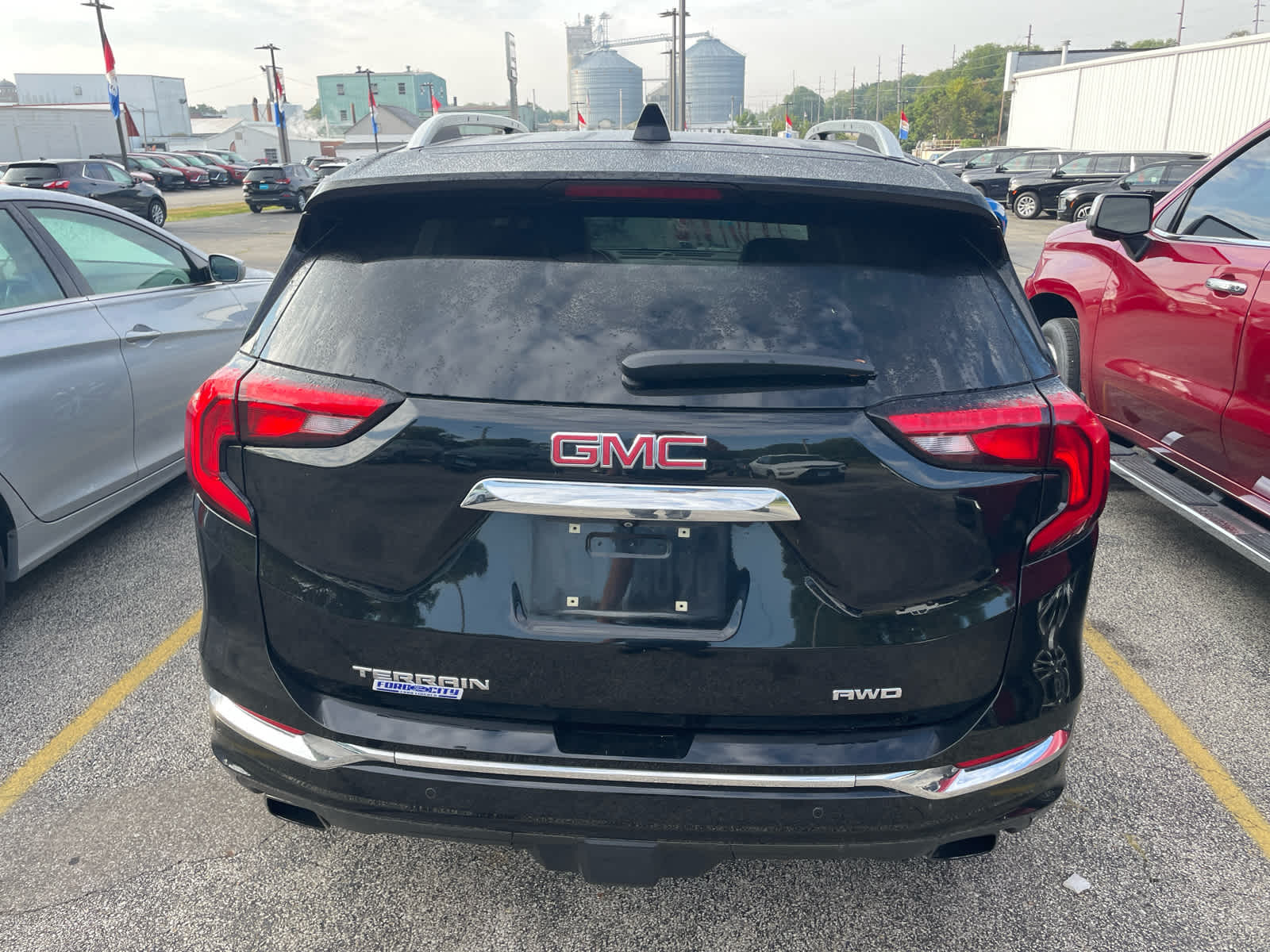 2020 Gmc Terrain Denali photo 2