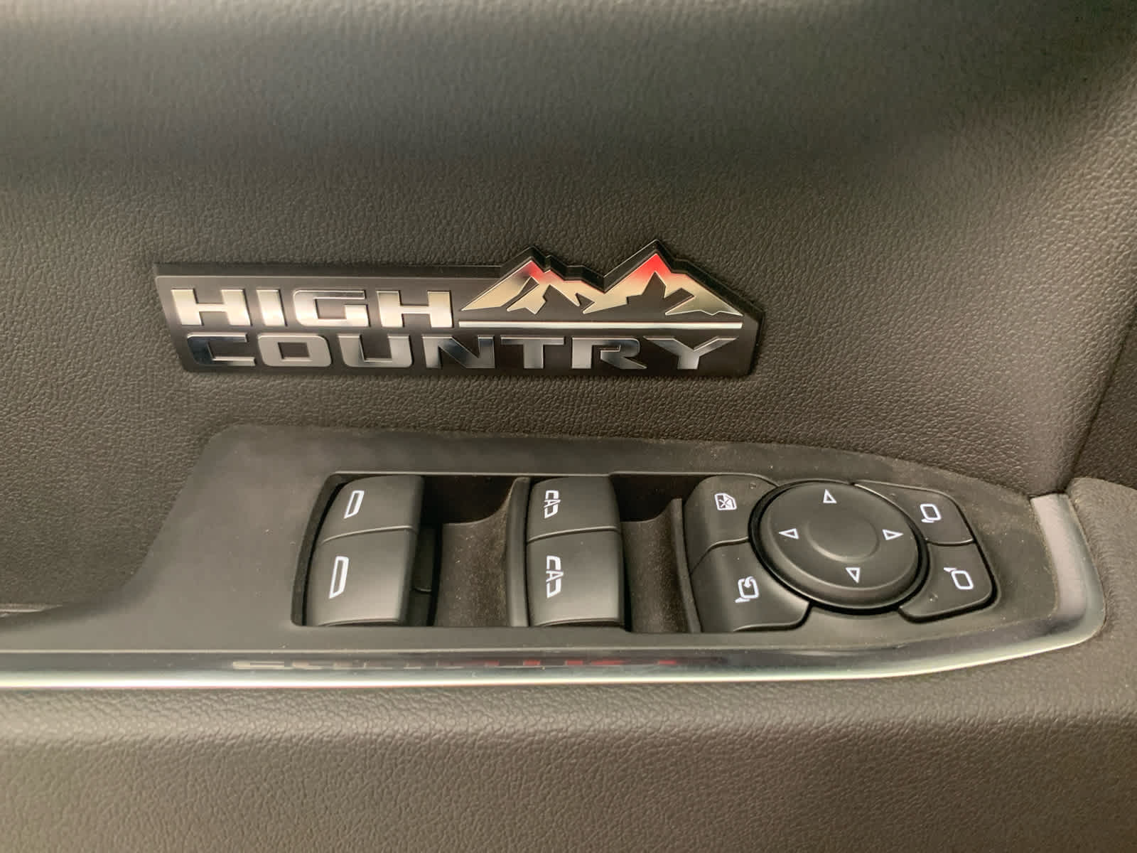 2025 Chevrolet Silverado 1500 High Country - Photo 23