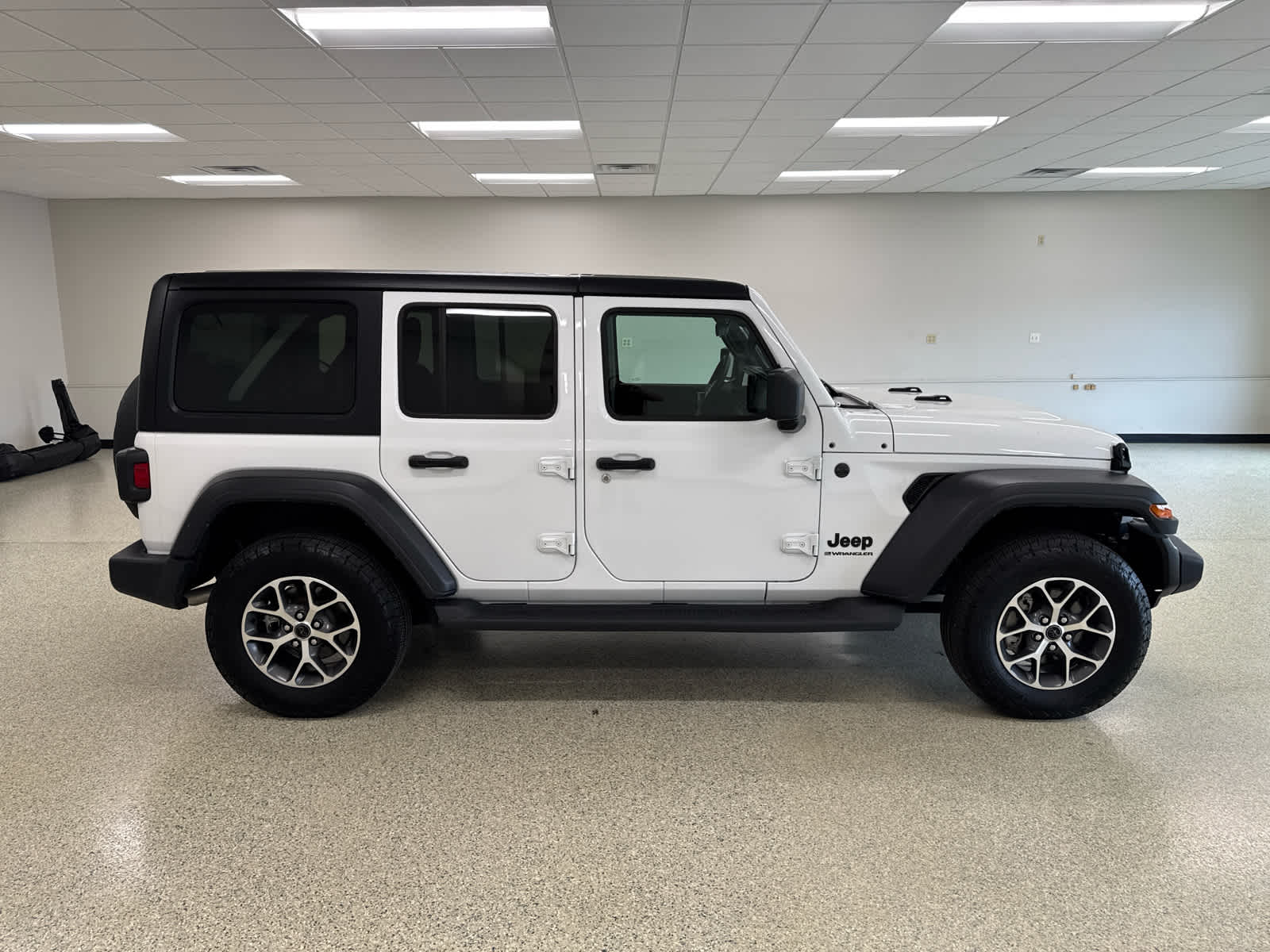 Used 2024 Jeep Wrangler Sport S SUV
